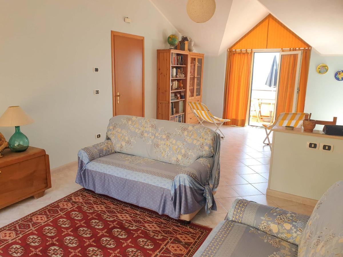 Casa Vacanze Umberto I Bova Marina Exterior photo
